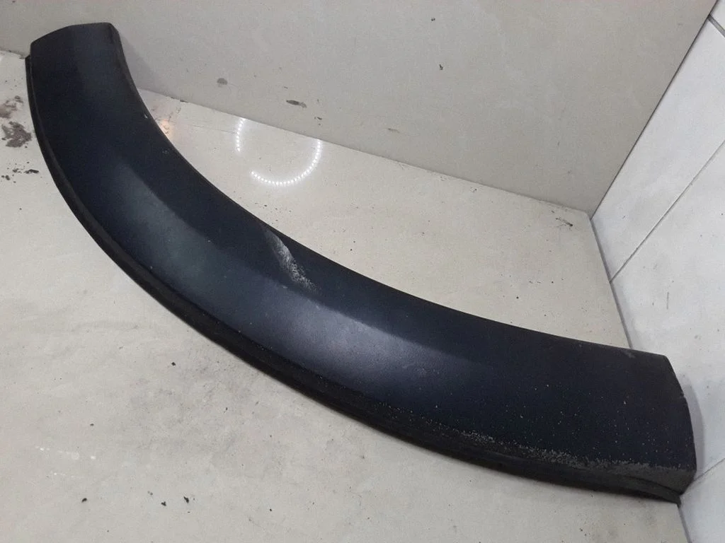 Tagaukse liist (mold) – Opel Frontera B (1998-2004)