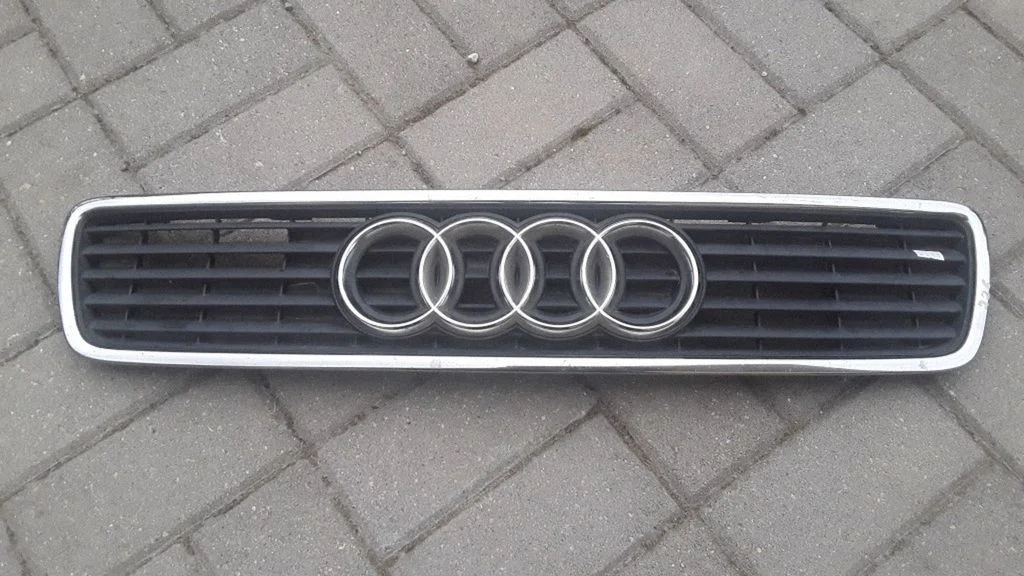 Front grill – Audi A4 S4 B5 8D (1994-1999)