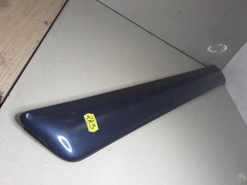 Tagaukse liist (mold) – Mercedes-Benz E-klass W210 (1995-2002)