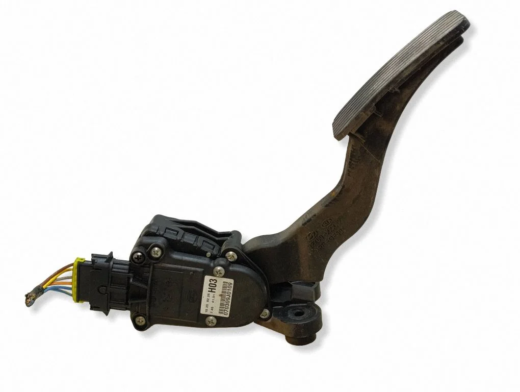 Accelerator throttle pedal 32700XXXXX