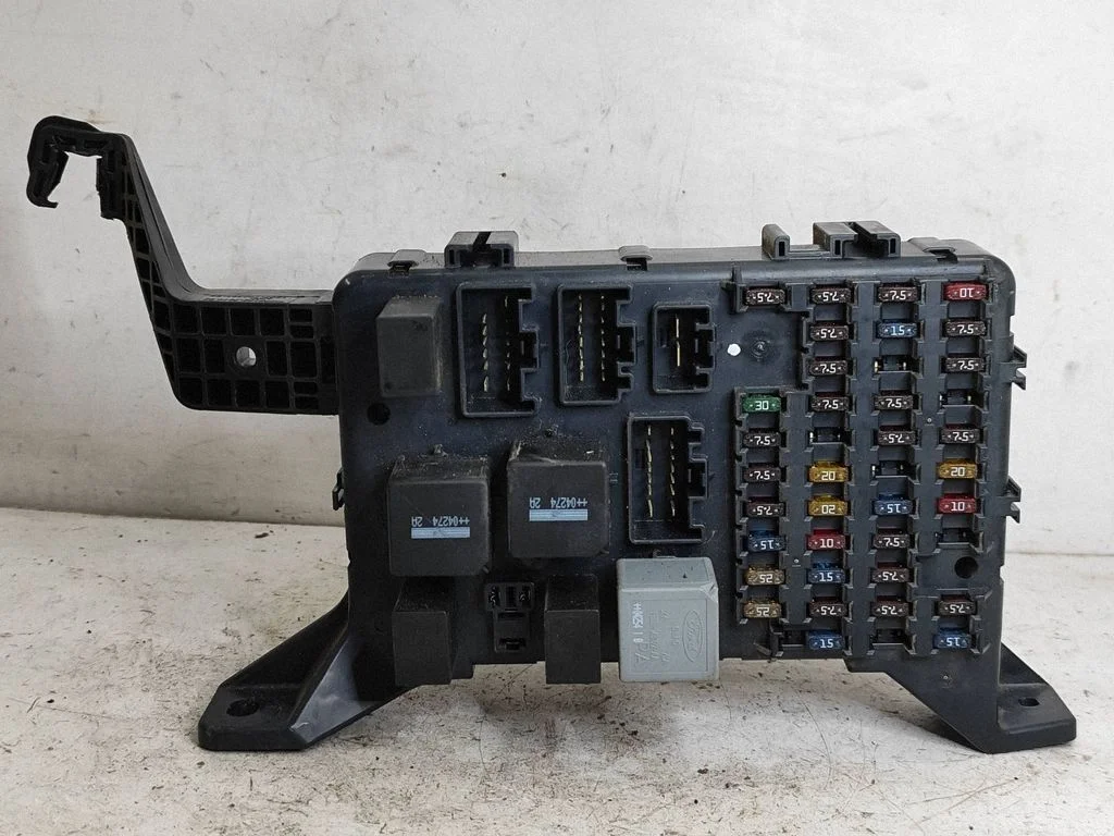 Fuse box set – Ford Mondeo Mk III (2000-2007)