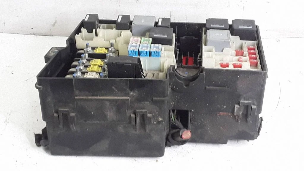 Fuse box set – Ford Focus C-MAX (2003-2010)