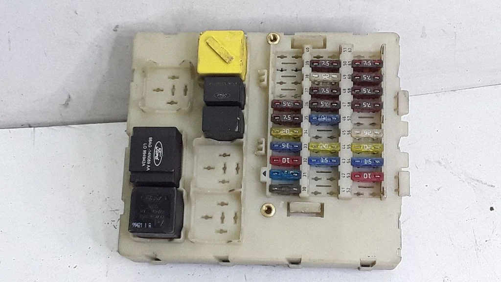 Fuse module 98AG14K150AE