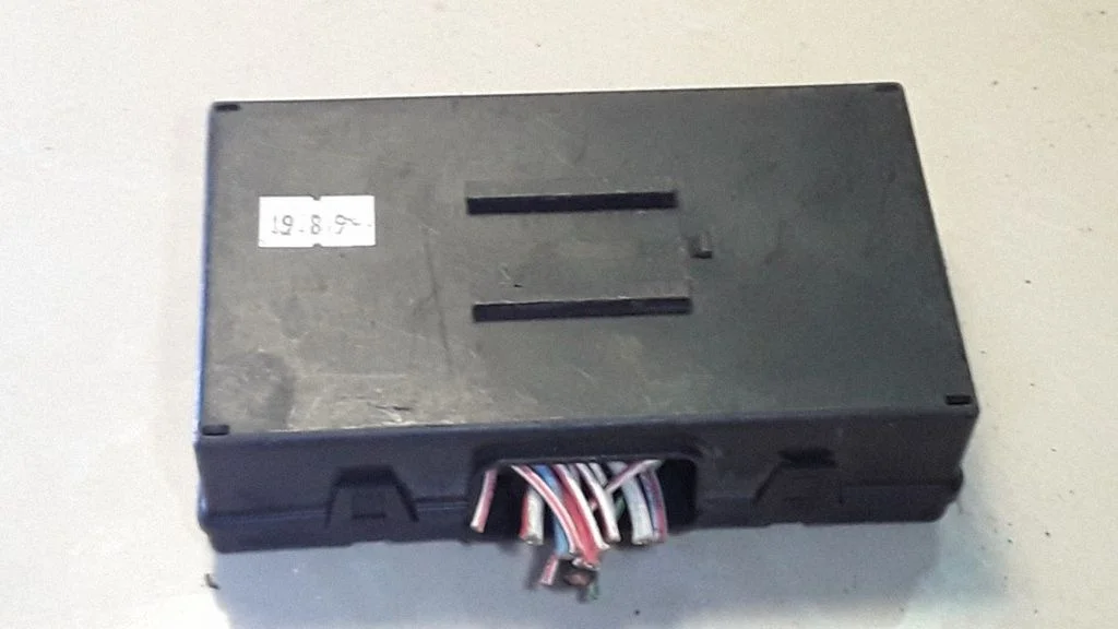 Fuse module – Citroen C5 (2001-2004)