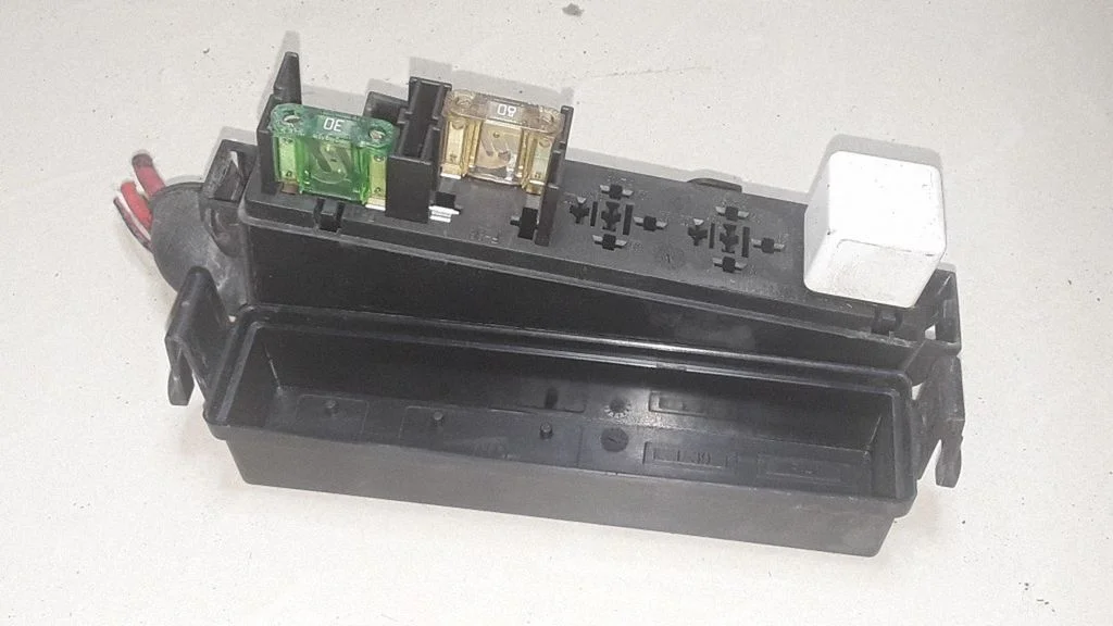 Fuse module 24438885