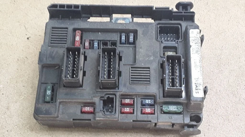 Fuse module 9643498980