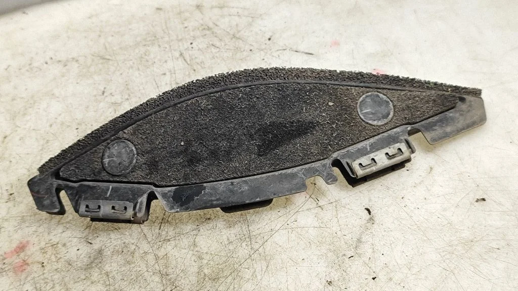 Other exterior part – Lexus IS 220D-250-350 (2006-2013)