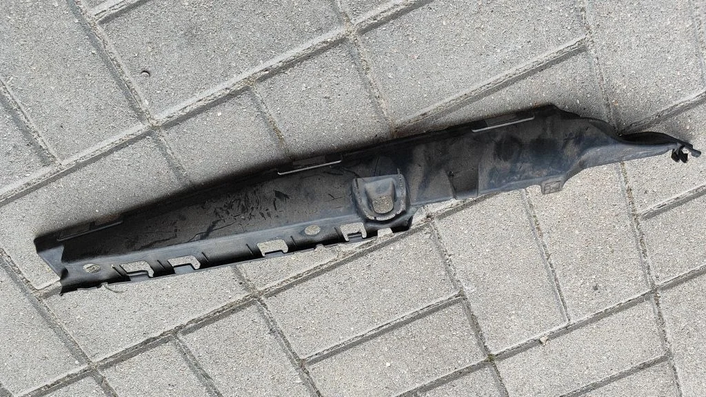 Other exterior part – Lexus IS 220D-250-350 (2006-2013)