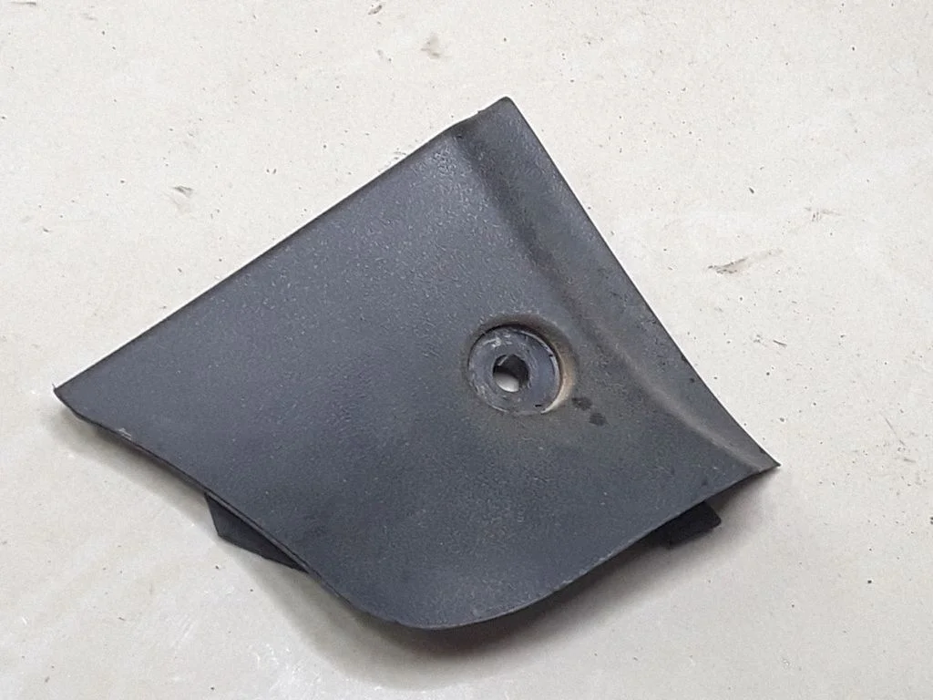 Other exterior part 8L0807412D