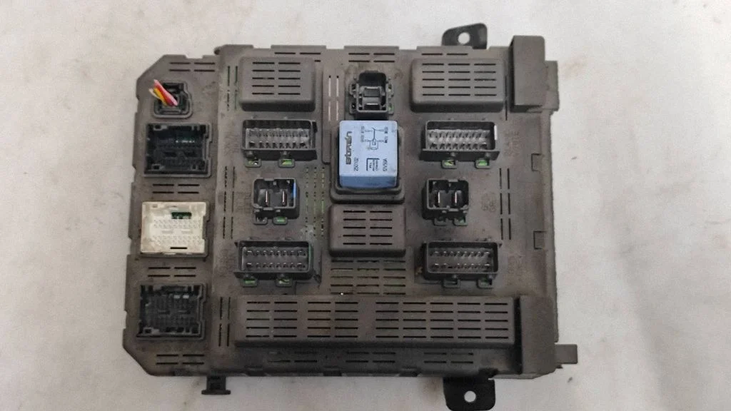 Comfort/convenience module 9650108880