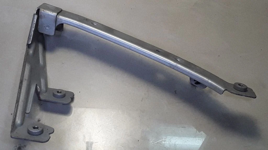 Cita motora nodalījuma detaļa 0128L