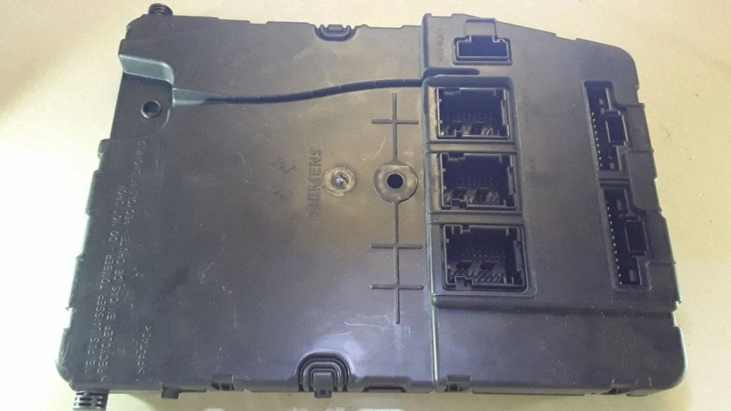Comfort/convenience module 8200351182