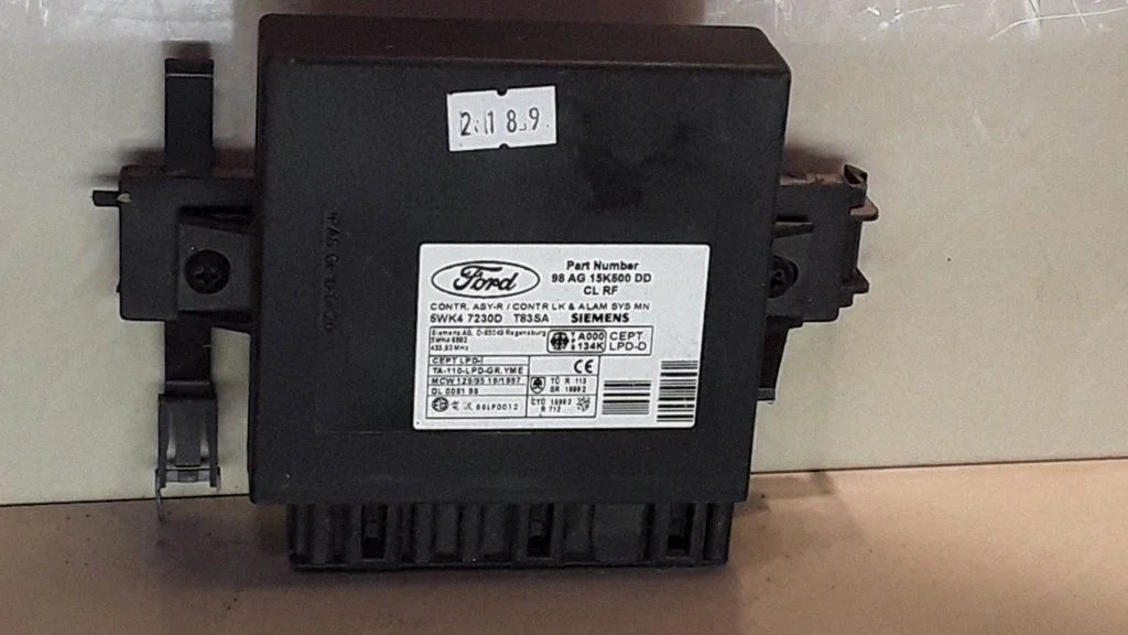 Comfort/convenience module 98AG15K600DD