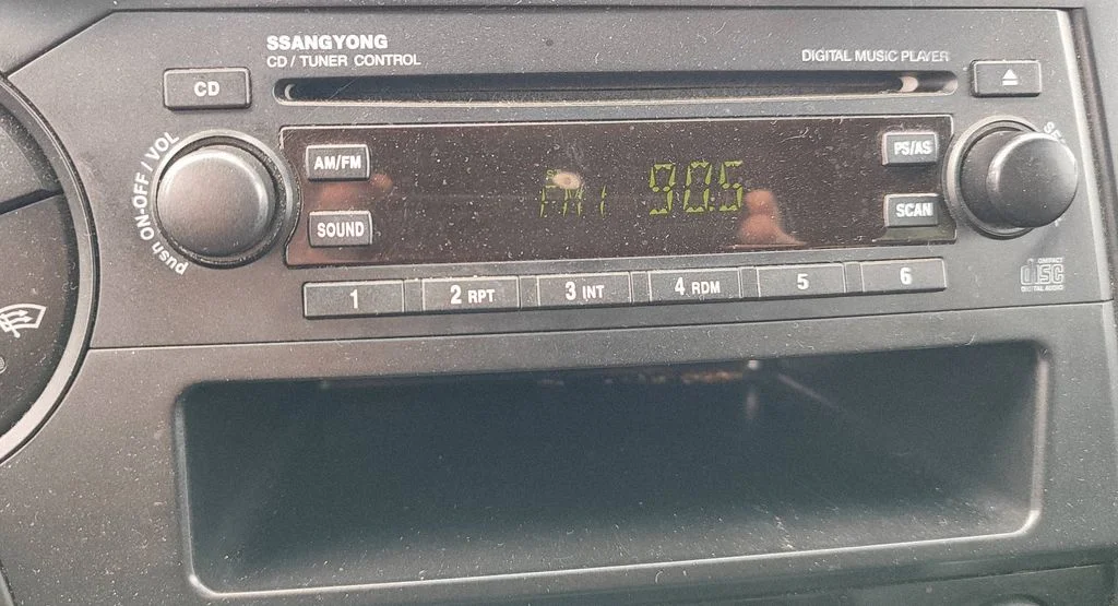 Radio, odtwarzacz CD/DVD, nawigacja 8910009101