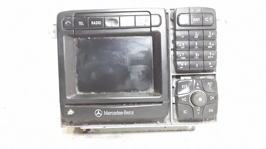 Raadio / CD/DVD-mängija / navigatsioon – Mercedes-Benz S-klass W220 (1998-2006)