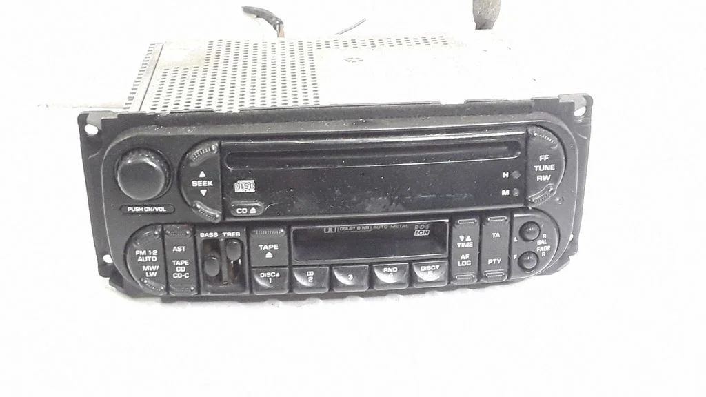 Radio/CD/DVD/GPS head unit P04858543AG