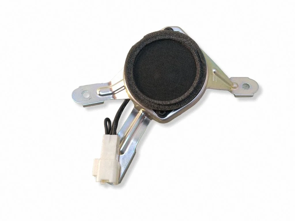 Front door speaker – Lexus IS 220D-250-350 (2006-2013)