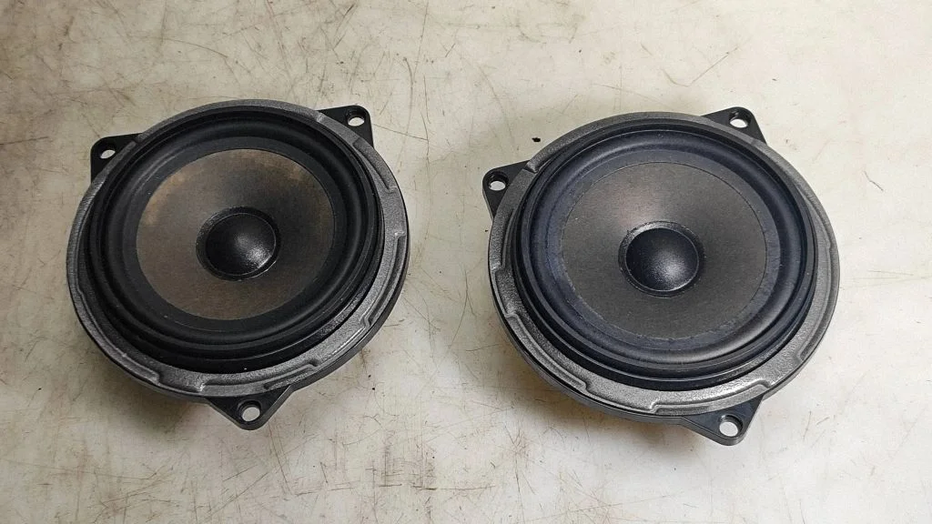 Front door speaker 6970929