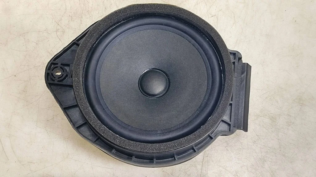 Front door speaker 13350328
