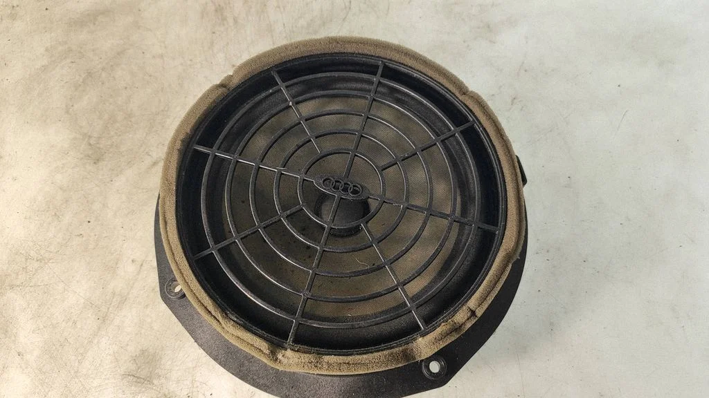 Front door speaker 8X0035415D