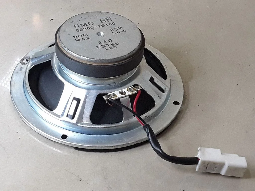 Front door speaker 963002B100