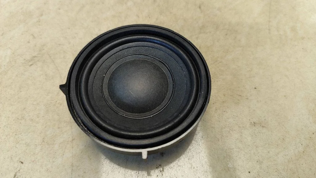 Panel speaker – BMW 7 Series F01 F02 F03 F04 (2008-2016)
