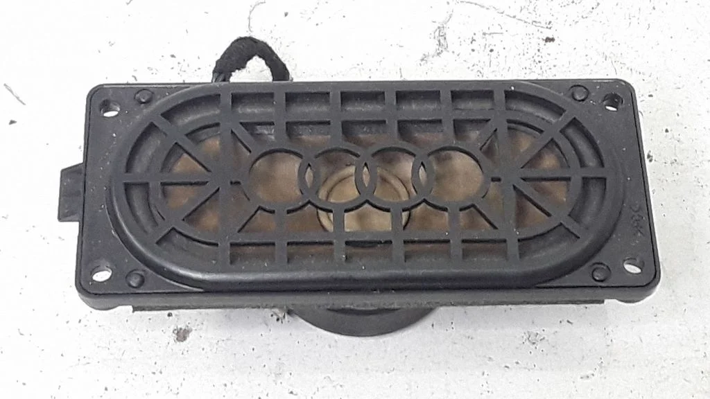 Panel speaker – Audi A3 S3 8P (2003-2012)