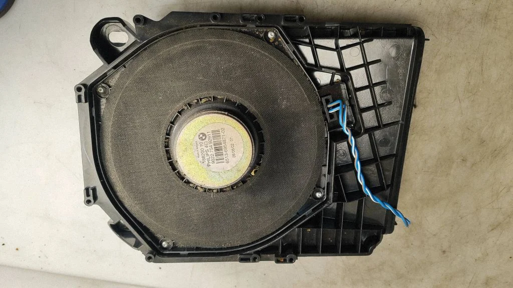 Subwoofer speaker – BMW 1 Series E81 E87 (2004-2011)