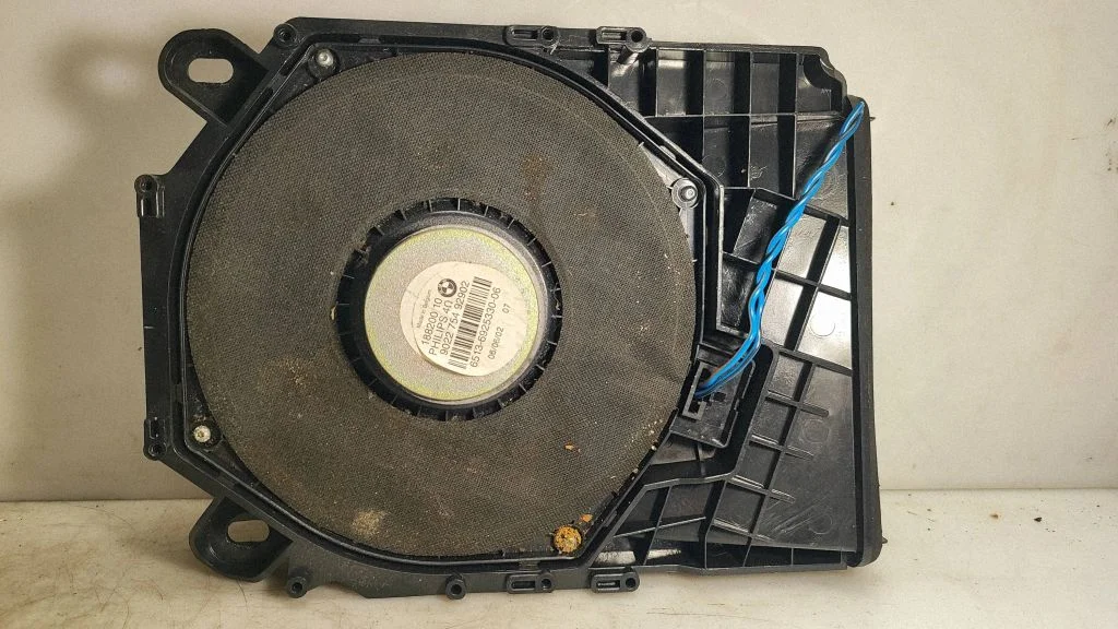Subwoofer speaker – BMW 1 Series E81 E87 (2004-2011)