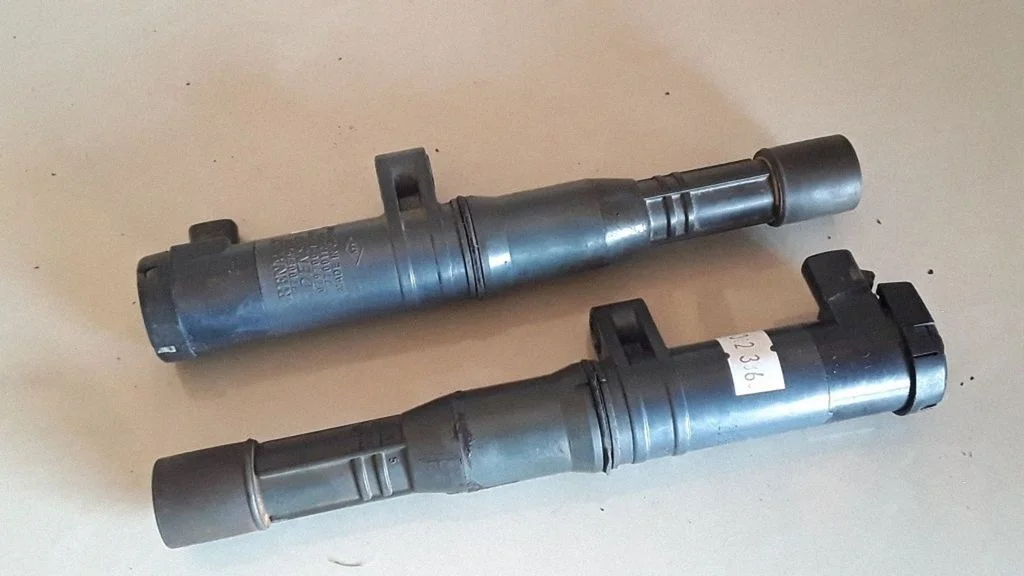 High voltage ignition coil 7700875000