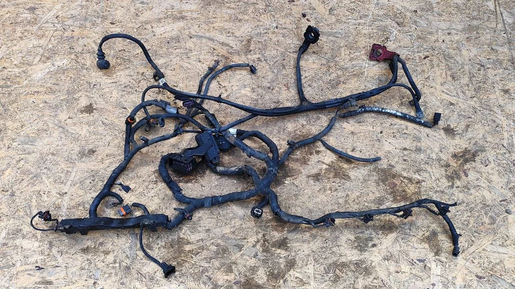Engine installation wiring loom