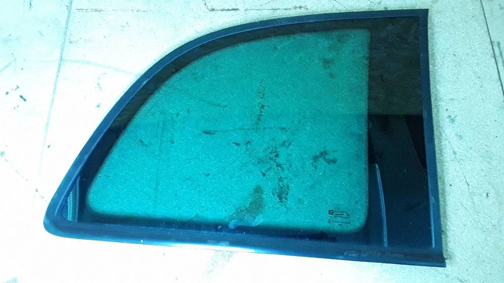 Rear side window – Opel Zafira A (1999-2005)