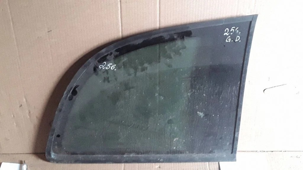 Rear side window – Opel Zafira A (1999-2005)