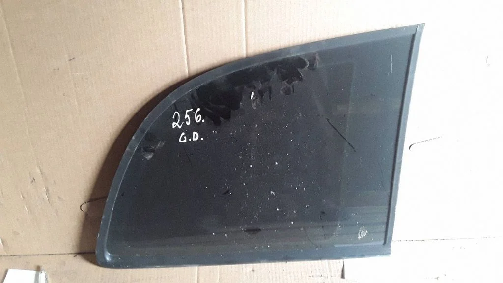 Rear side window – Opel Zafira A (1999-2005)