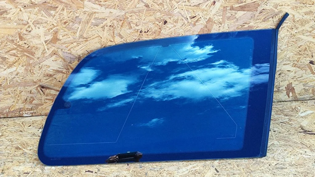 Rear side window – Ford Galaxy (2000-2006)