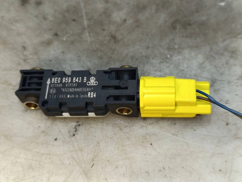 Airbag deployment crash/impact sensor 8E0959643B