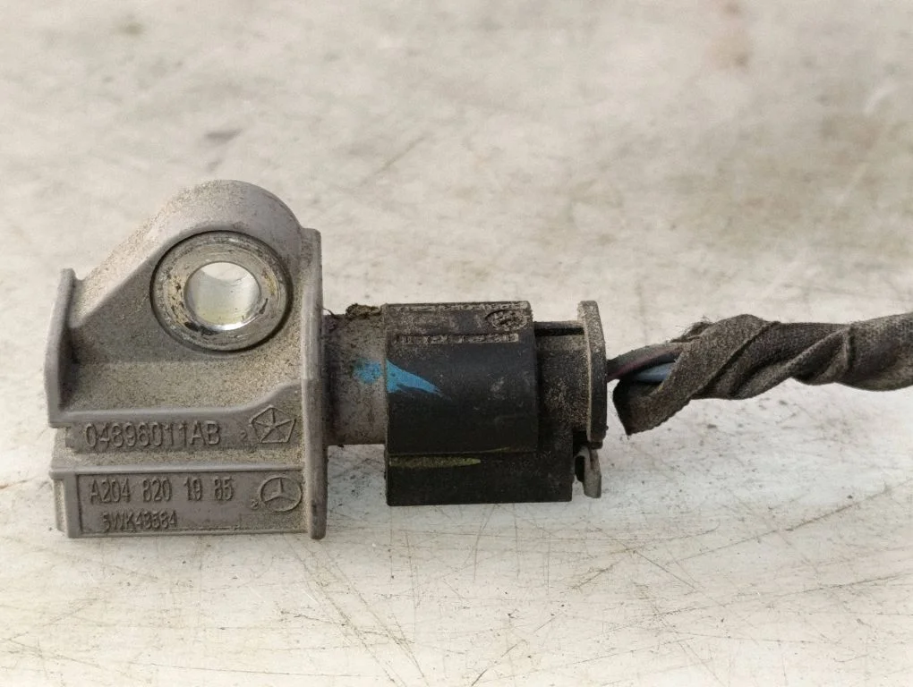 Drošības spilvenu trieciena sensors 04896011AB
