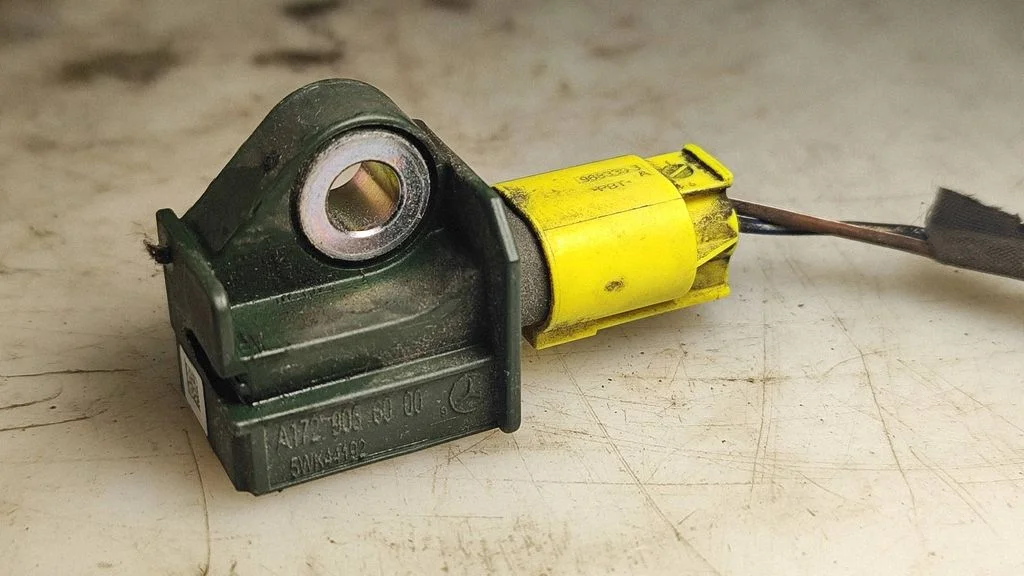 Airbag deployment crash/impact sensor A1729056000