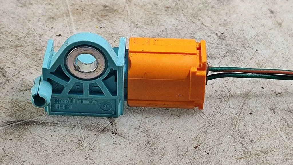 Airbag deployment crash/impact sensor 5WK43826