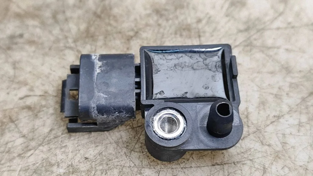 Airbag deployment crash/impact sensor 9159311