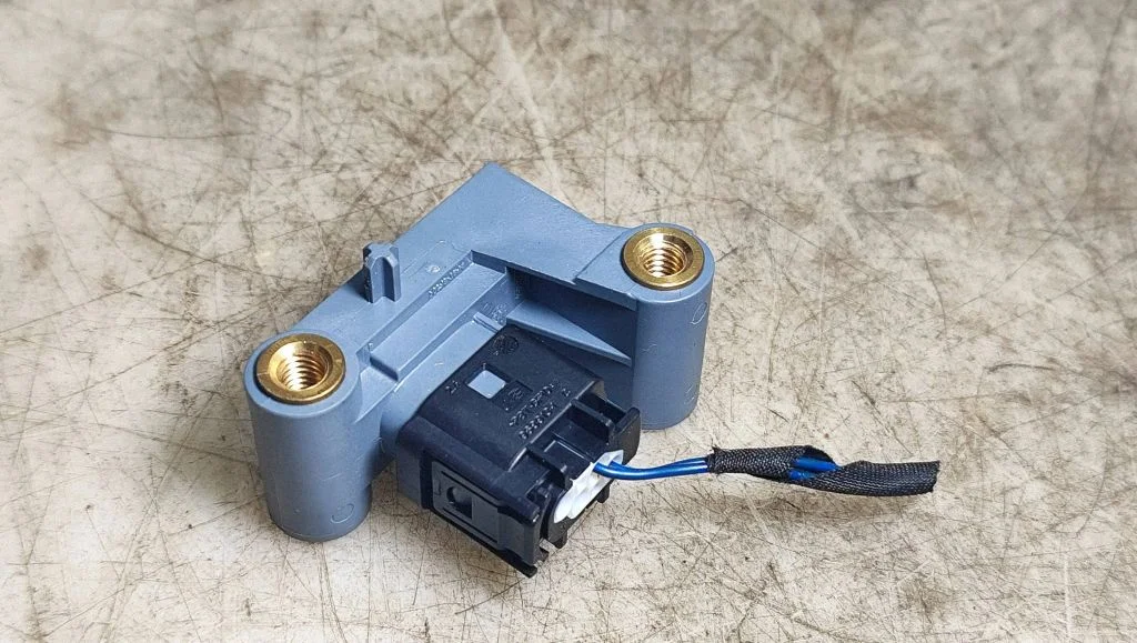 Airbag deployment crash/impact sensor – Mini Cooper Countryman R60 (2011-2016)