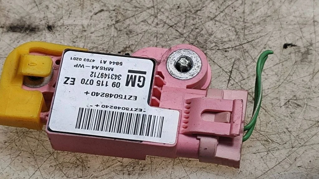 Airbag deployment crash/impact sensor 09115070