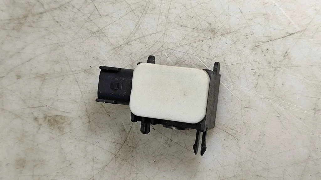 Airbag deployment crash/impact sensor 959202B000