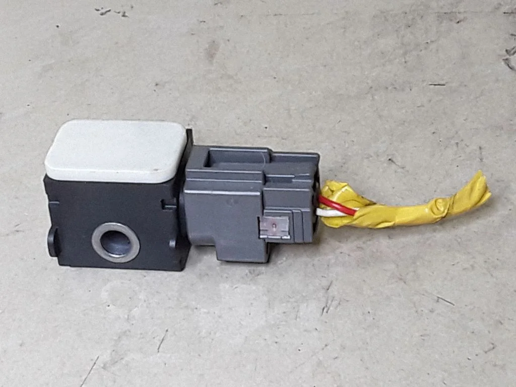 Drošības spilvenu trieciena sensors 959202B000