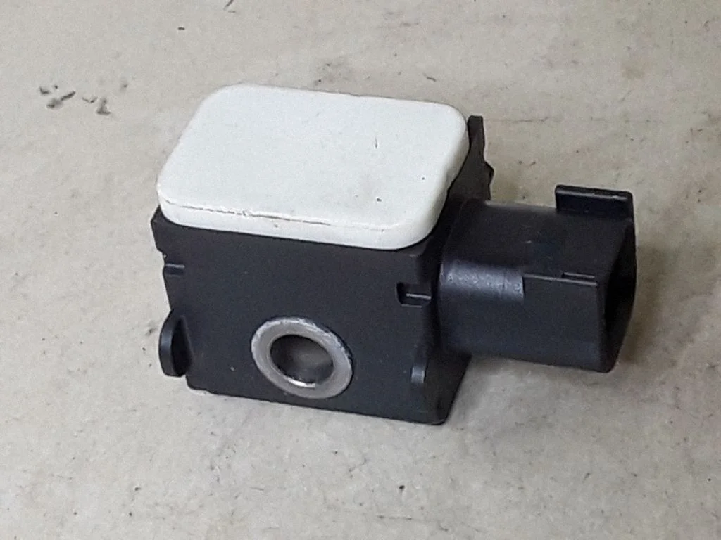 Drošības spilvenu trieciena sensors 959202B000