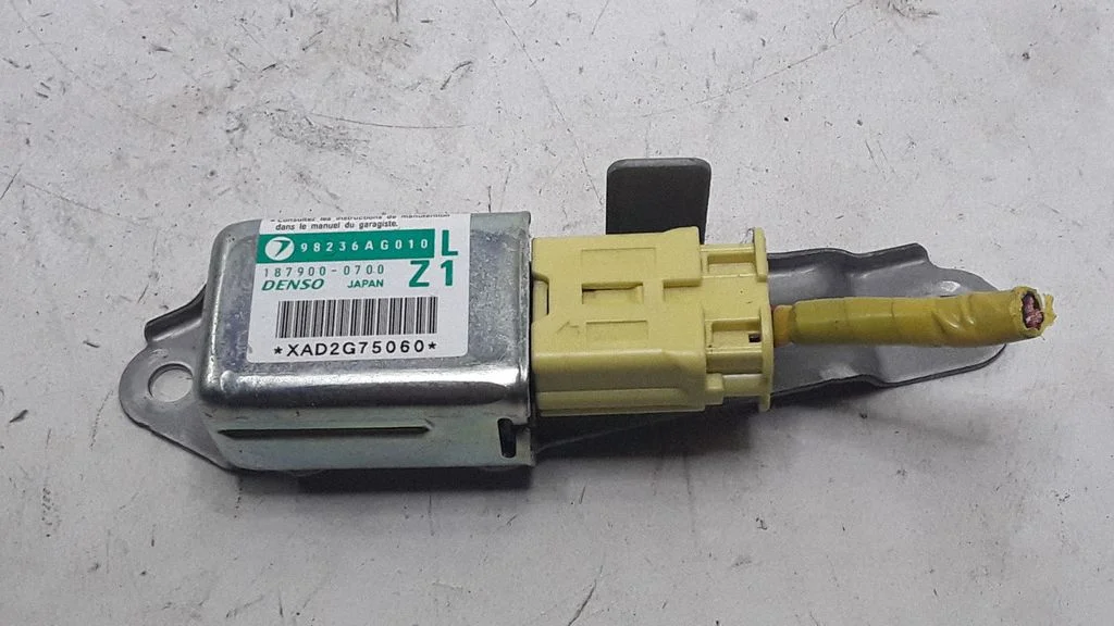 Airbag deployment crash/impact sensor 98236AG010