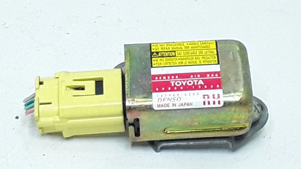 Turvapadja löögiandur 8986013020