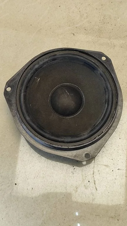 Rear door speaker – Opel Vectra C (2002-2005)