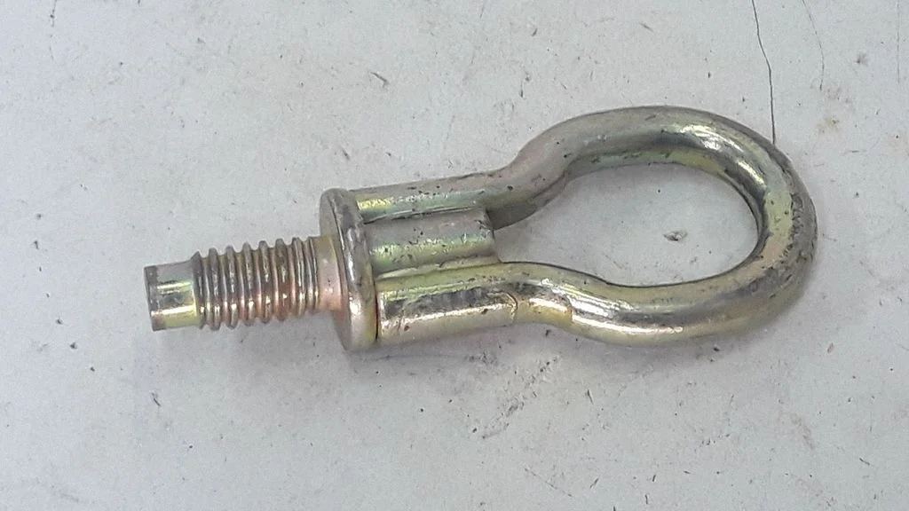 Ucho holownicze – Ford Mondeo Mk III (2000-2007)