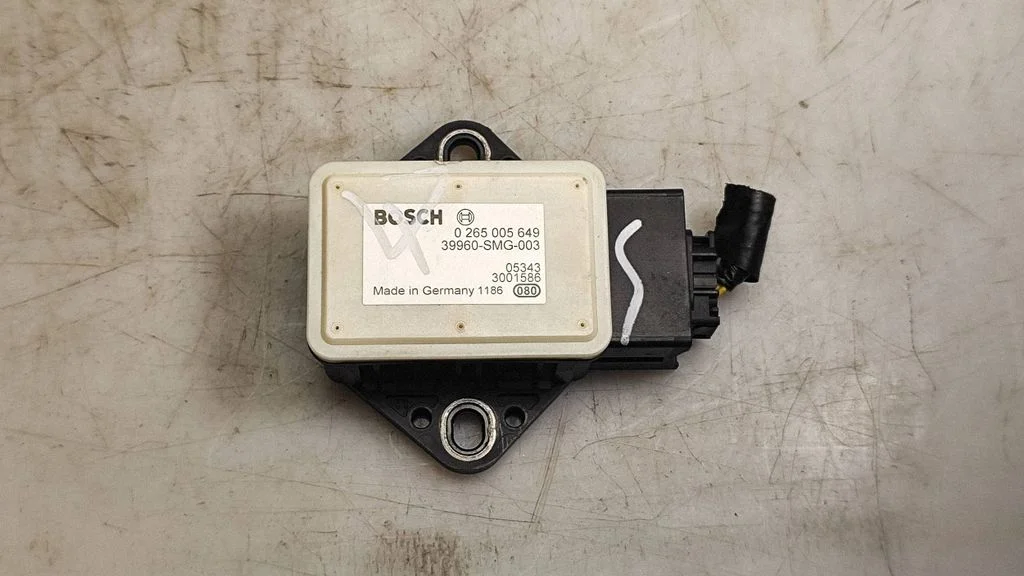 ESP acceleration yaw rate sensor 39960SMG003